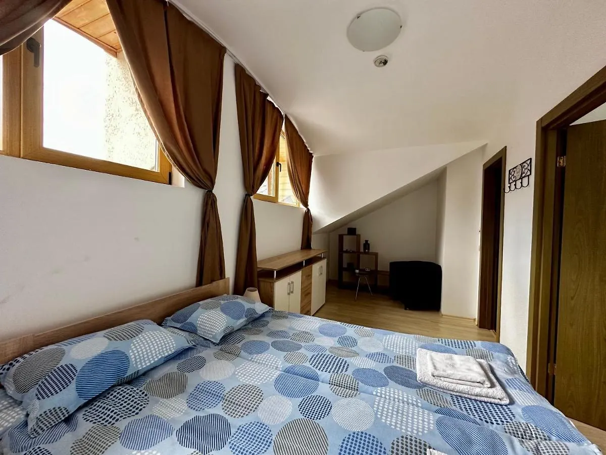Cozy Duplex Apartment In St. John Park Bansko