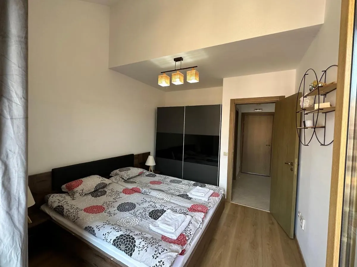 Cozy Duplex Apartment In St. John Park Bansko